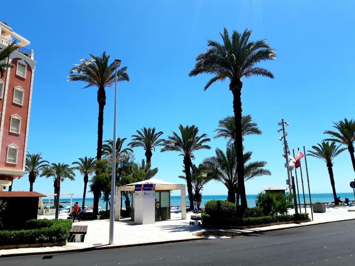 Almudena Estudio Torrevieja Dış mekan fotoğraf